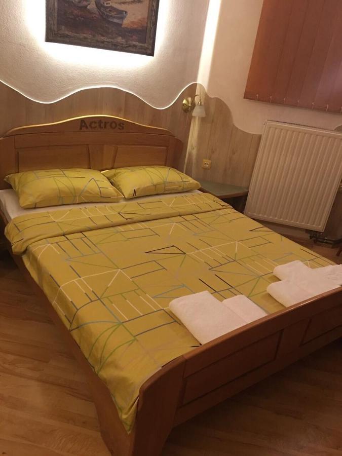 Motel Pizzeria Actros Nova Topola Екстериор снимка