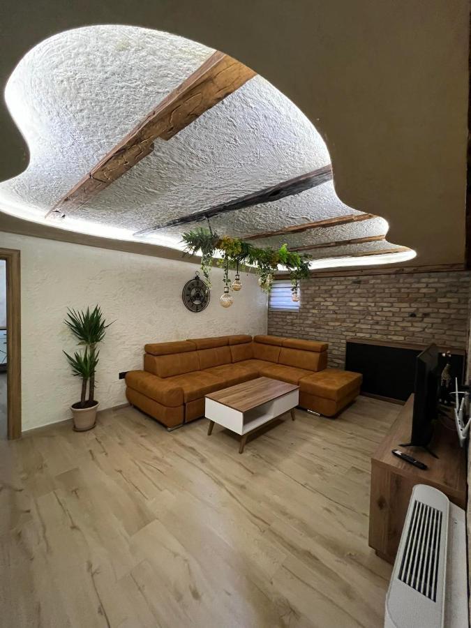 Motel Pizzeria Actros Nova Topola Екстериор снимка